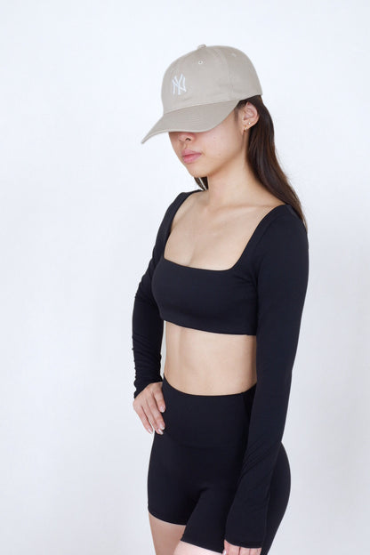 Chic Pulse Long Sleeves Top (Sleek Black)