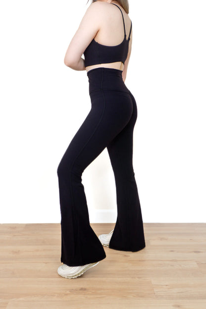 Mind Body Flow Slit Flared Leggings (Sleek Black)