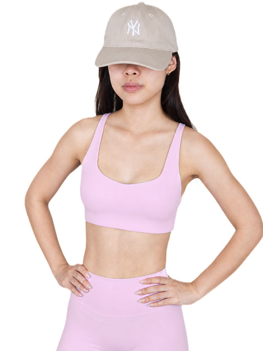 Chic Pulse Sleeveless Sports Bra (Barbie Pink)