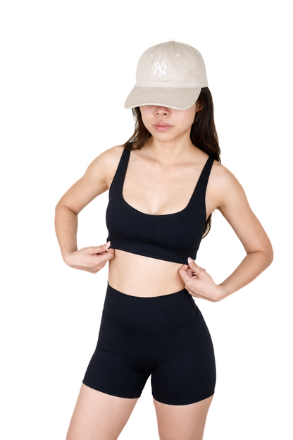 Chic Pulse Sleeveless Set (Sleek Black)